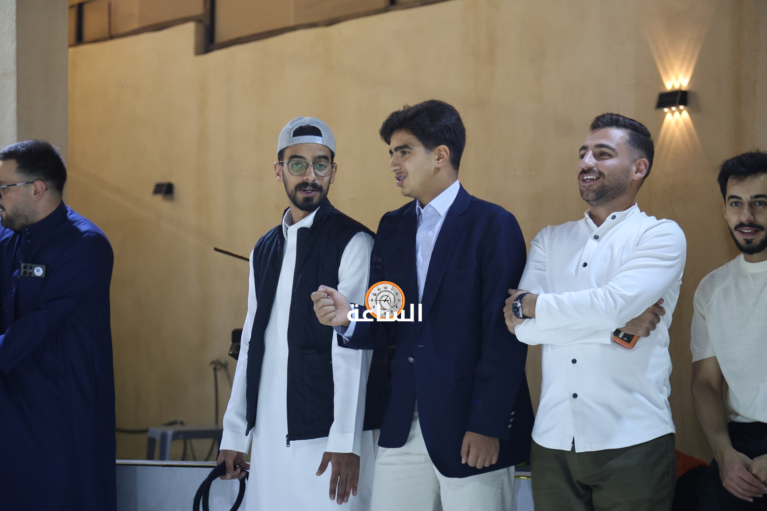 Madar Al-Saa Images 0.8457726689517722