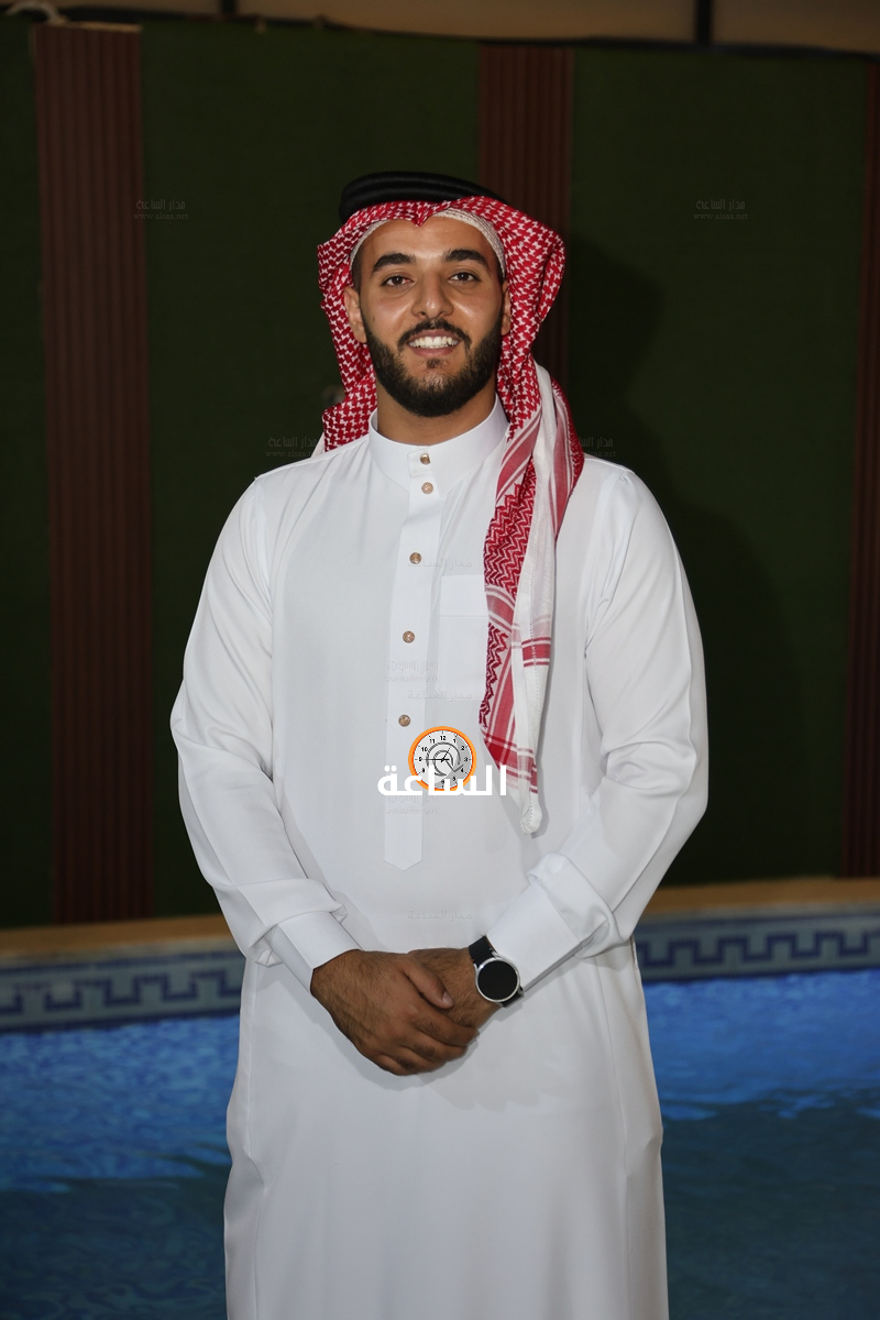 Madar Al-Saa Images 0.2338787277926082