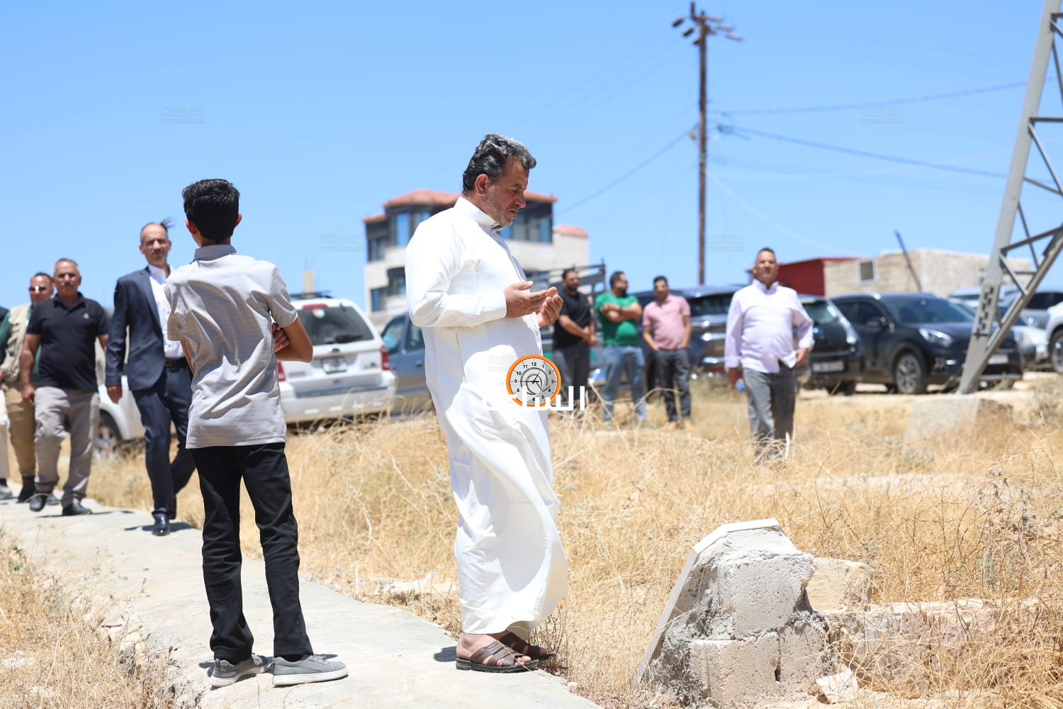 Madar Al-Saa Images 0.3619939426918267