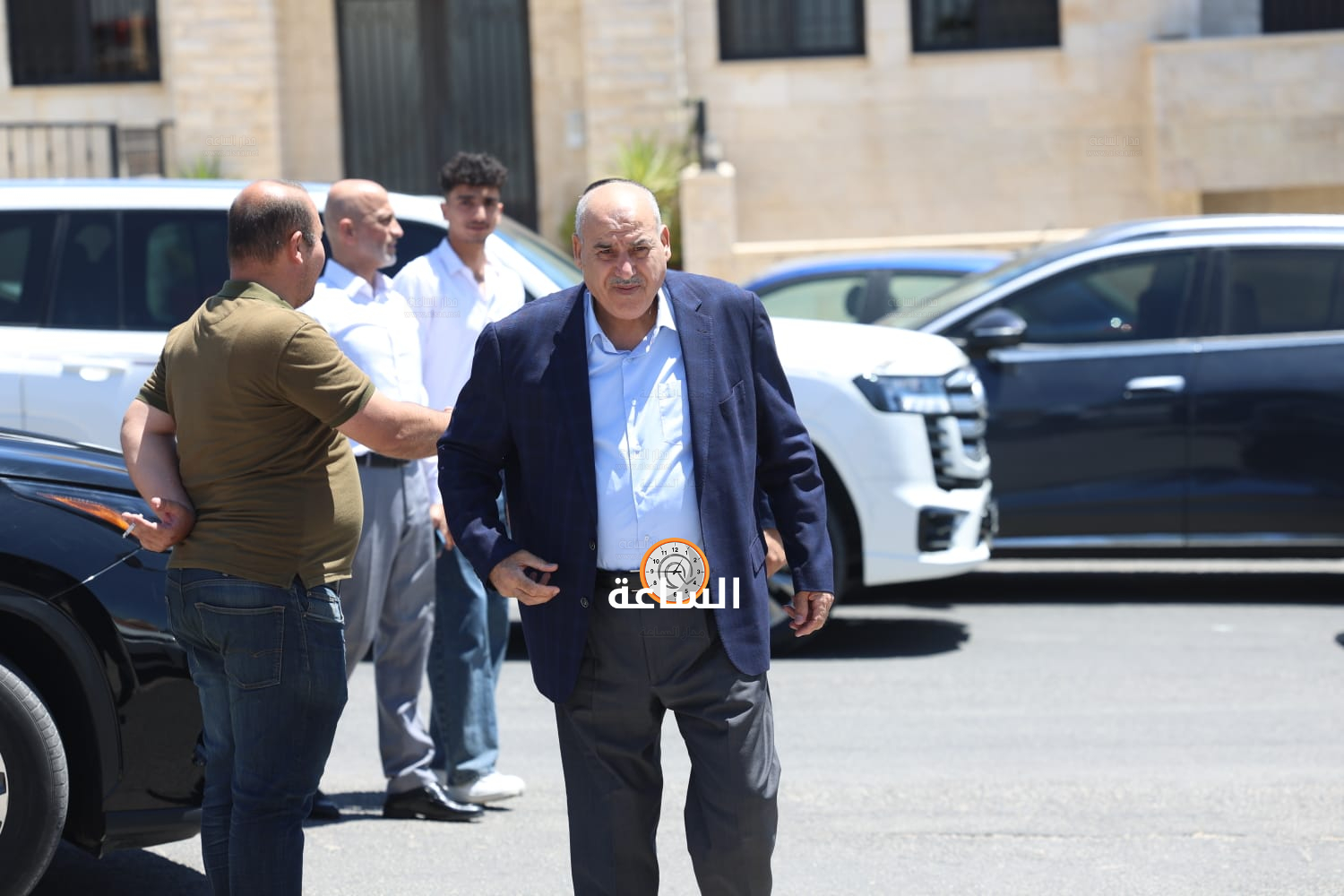 Madar Al-Saa Images 0.33752430648222687