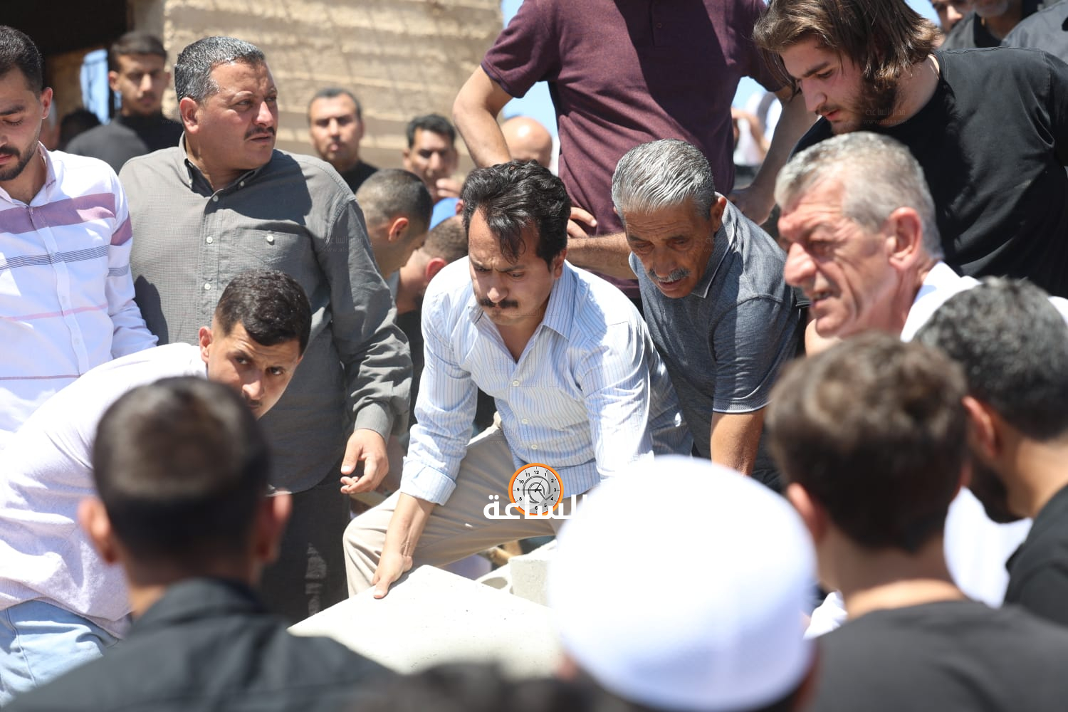 Madar Al-Saa Images 0.406999088863941