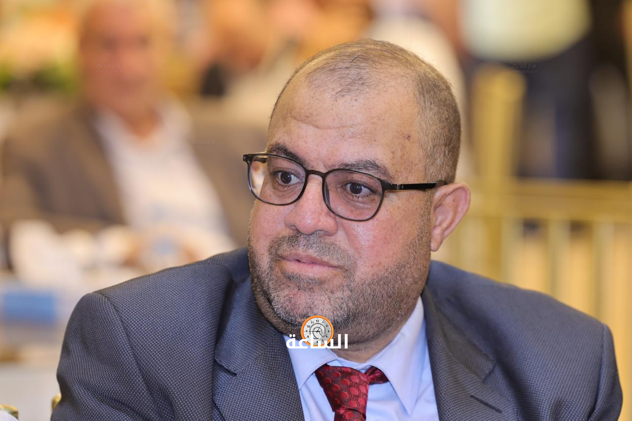Madar Al-Saa Images 0.10714106252756395