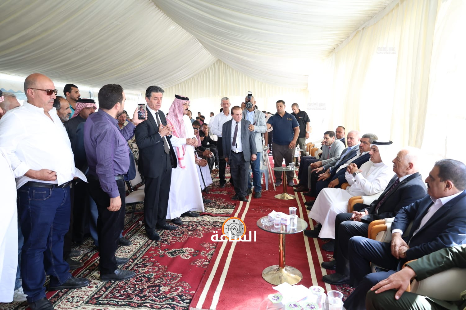 Madar Al-Saa Images 0.37650172522924763