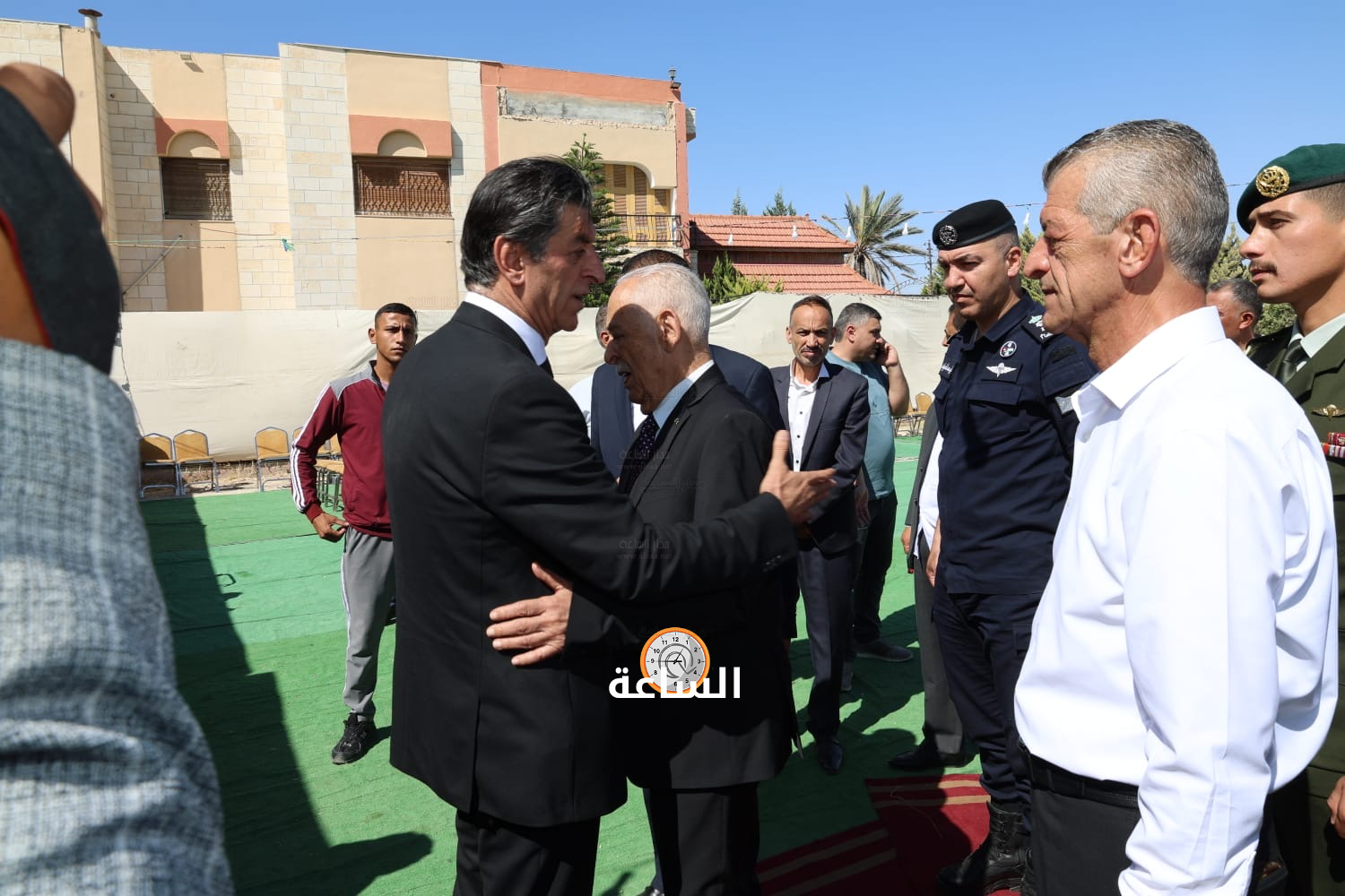Madar Al-Saa Images 0.5222136346595262