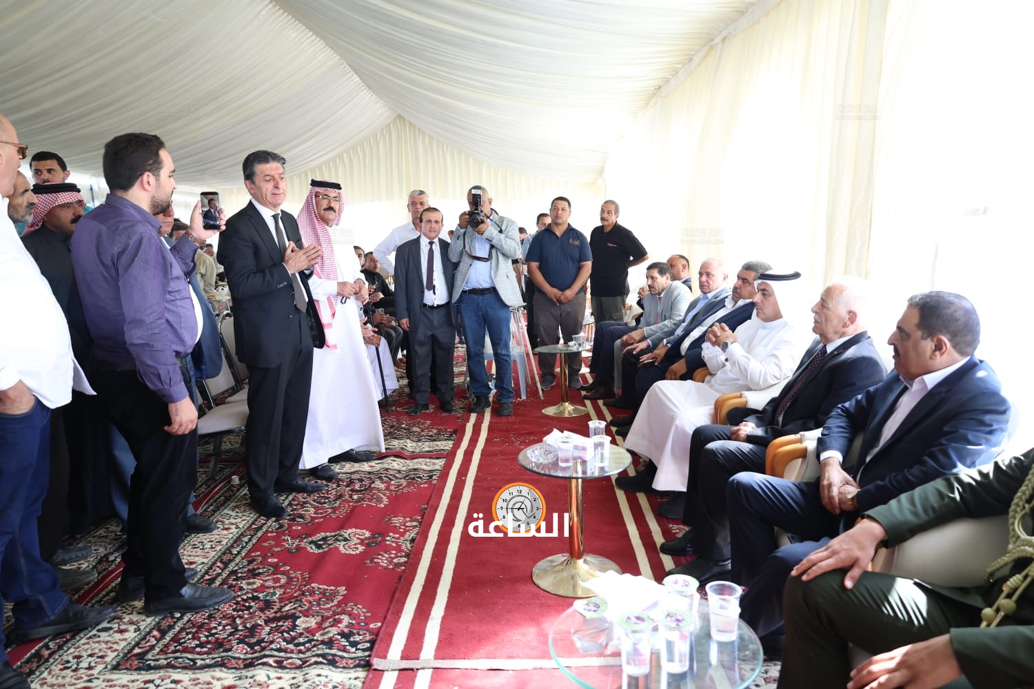 Madar Al-Saa Images 0.4664353779423147