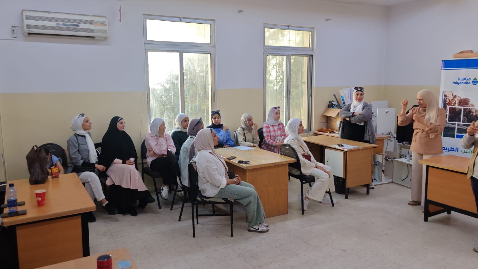 Madar Al-Saa Images 0.6631528363177421