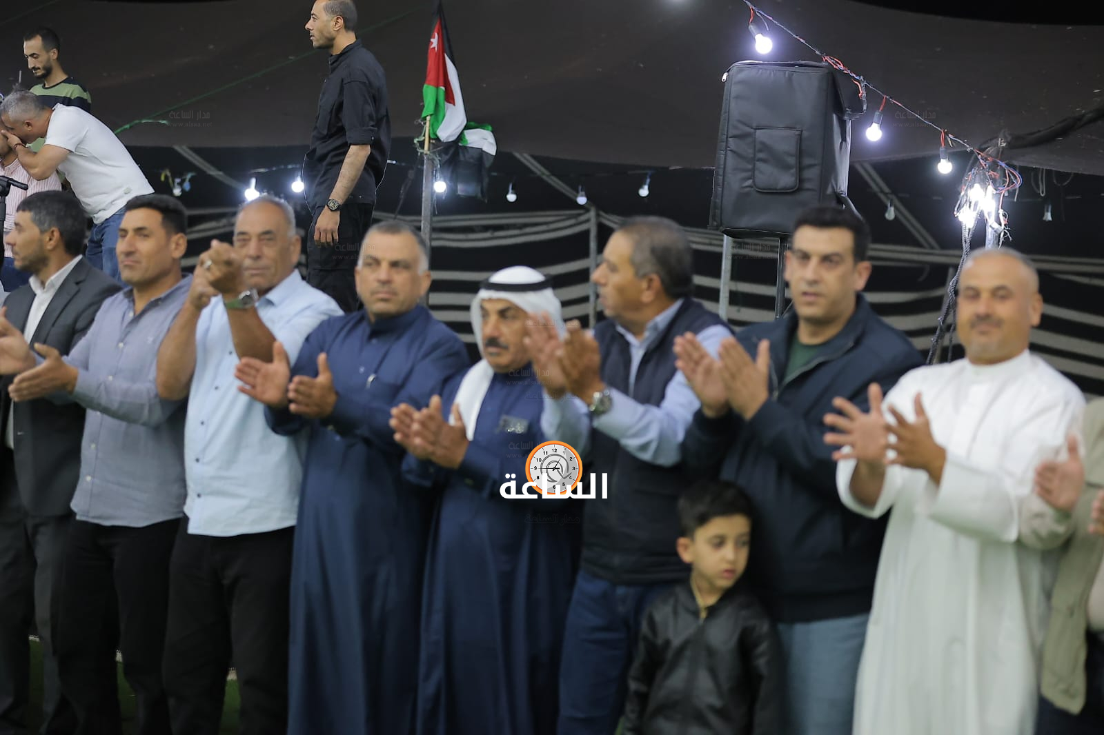 Madar Al-Saa Images 0.033508433881103805