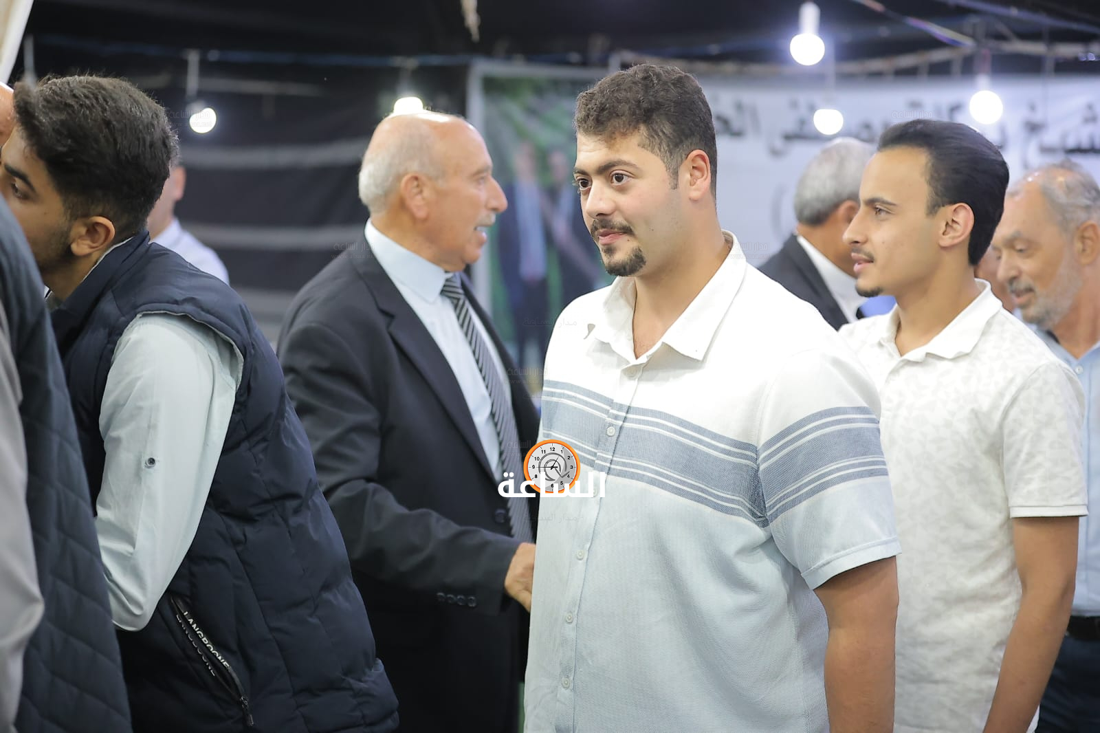 Madar Al-Saa Images 0.40139530117164235