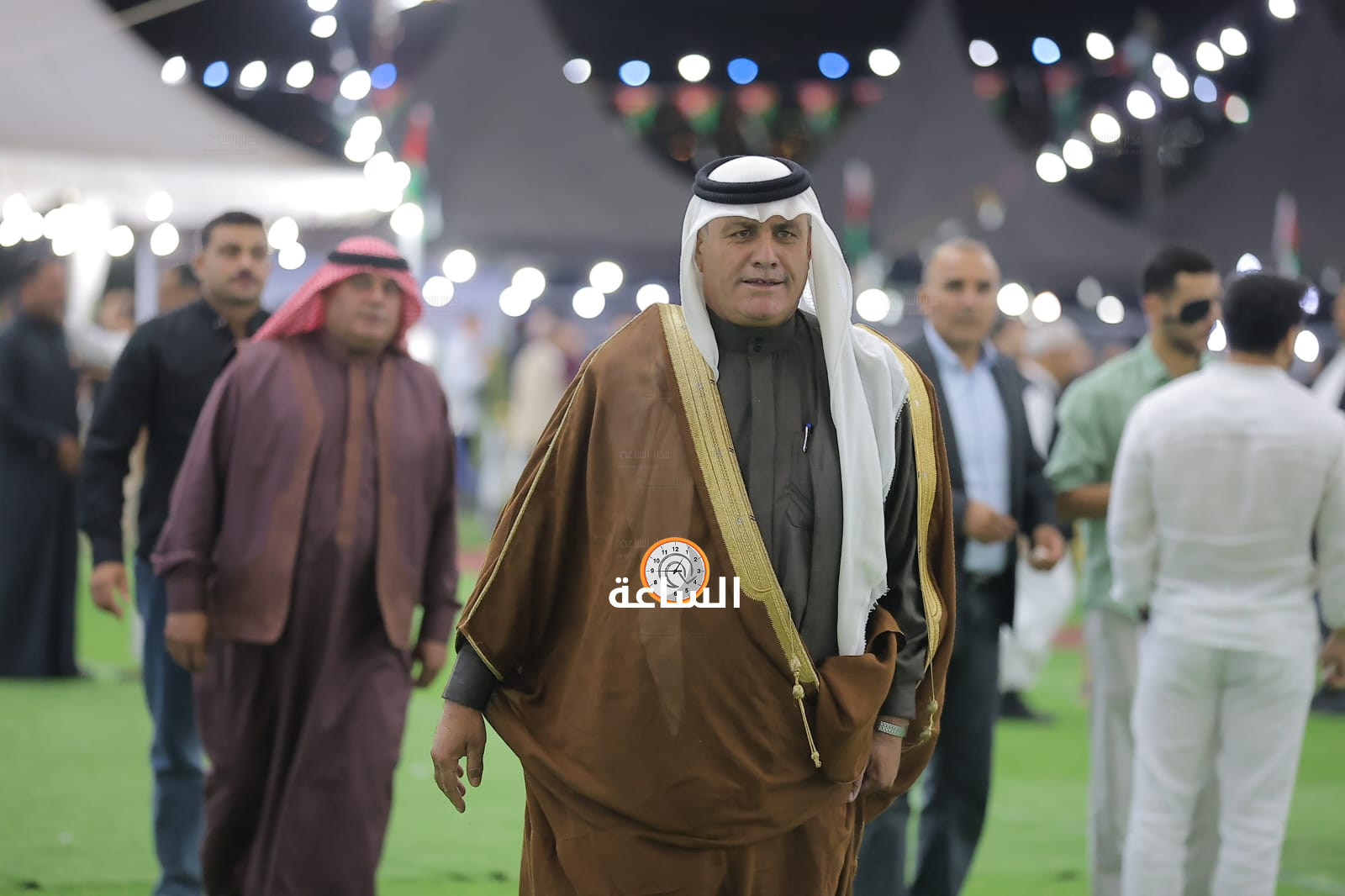 Madar Al-Saa Images 0.7631992227411849