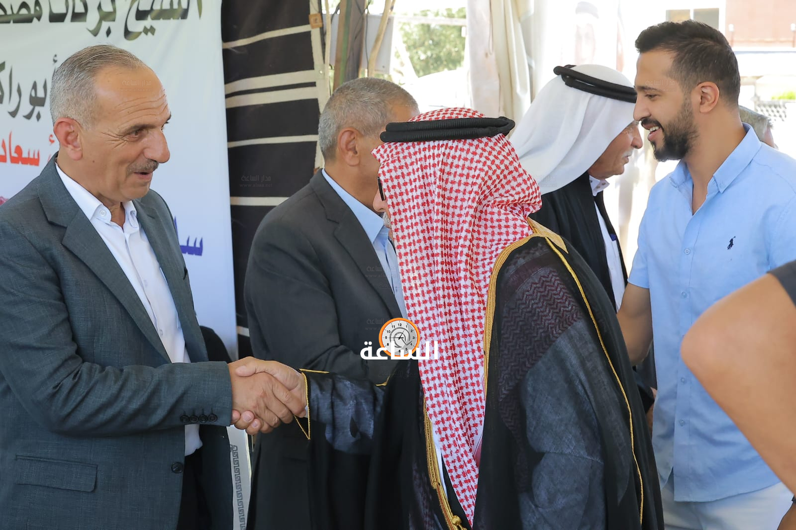 Madar Al-Saa Images 0.6727983808091917