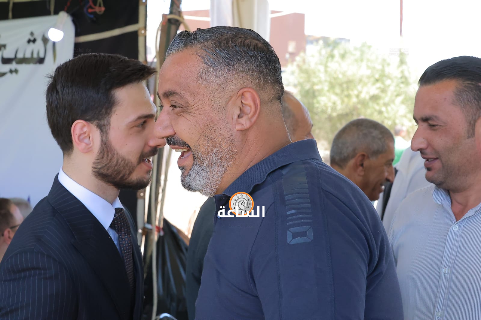 Madar Al-Saa Images 0.9392613657368976
