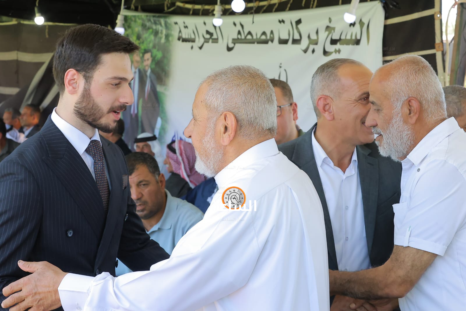 Madar Al-Saa Images 0.8350349943459553