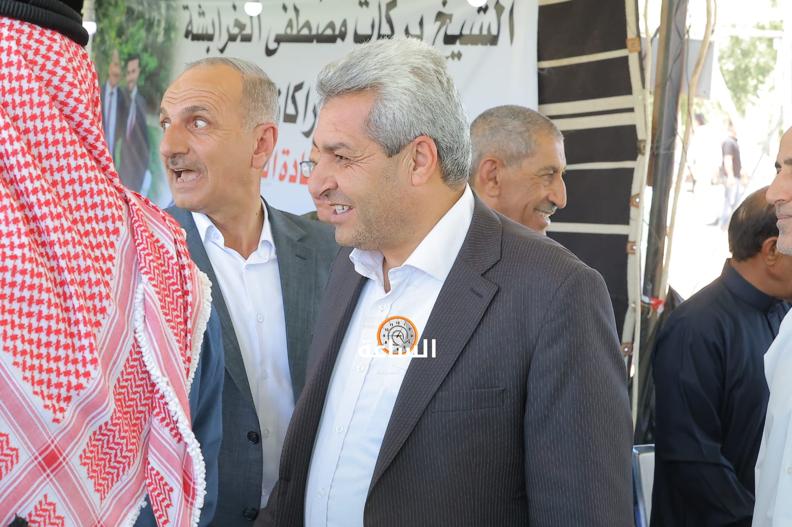 Madar Al-Saa Images 0.9554756325670348