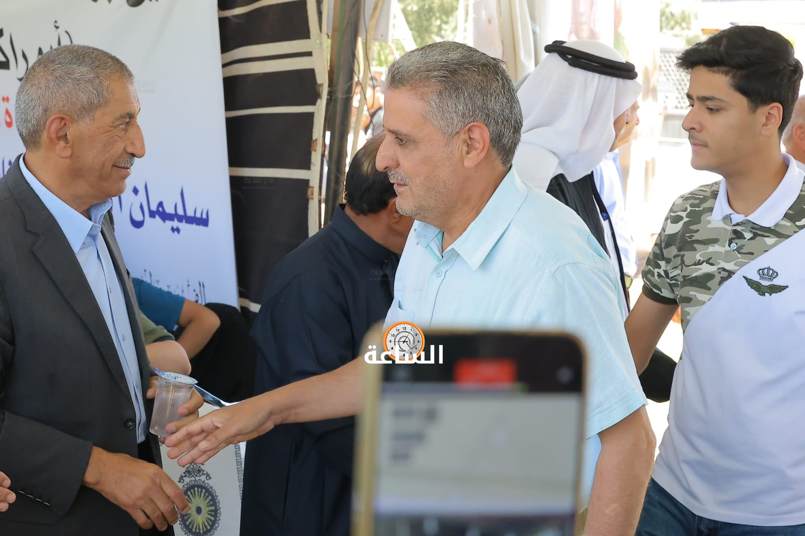 Madar Al-Saa Images 0.4352754979518345