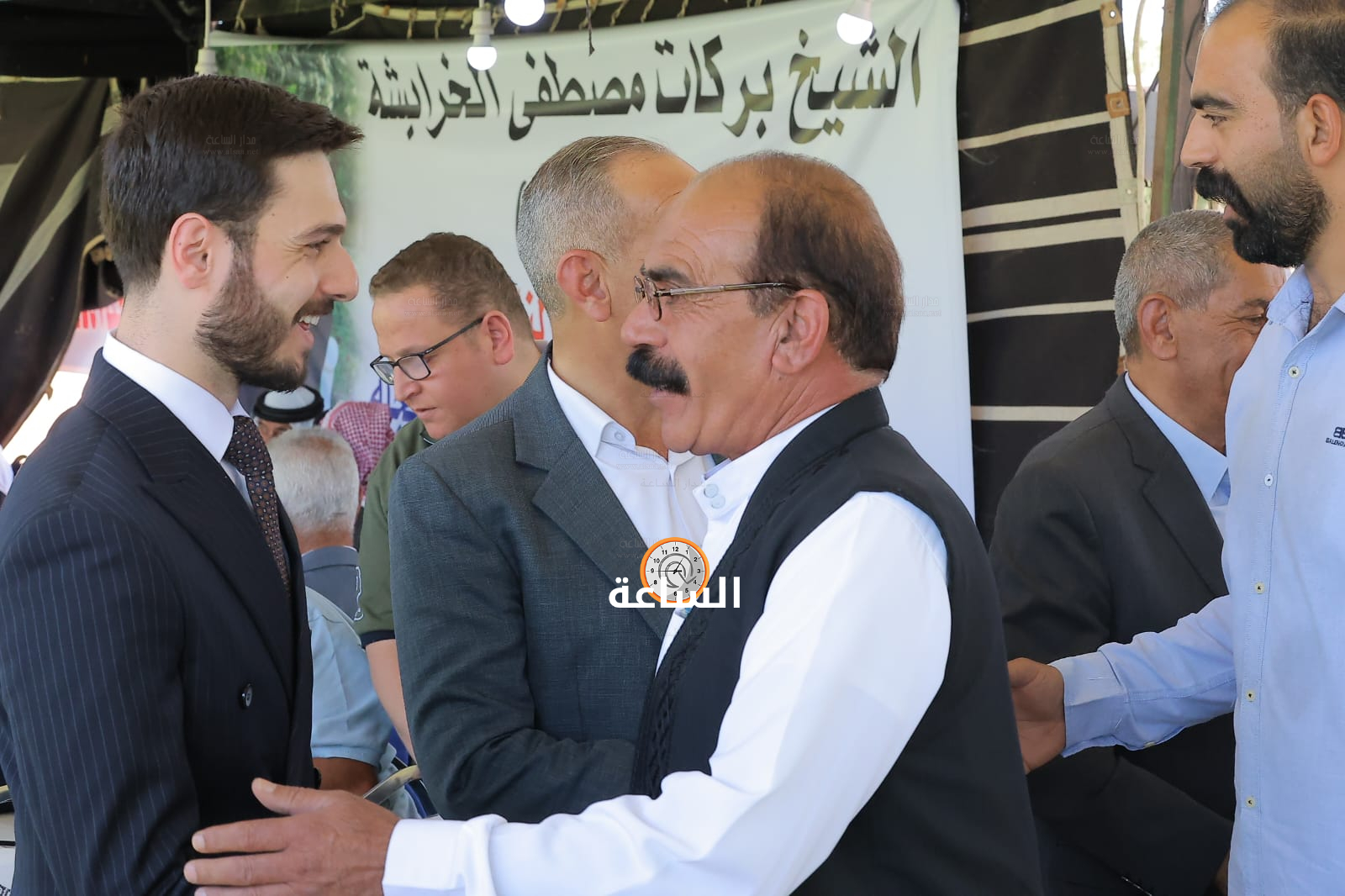 Madar Al-Saa Images 0.00453687288095217