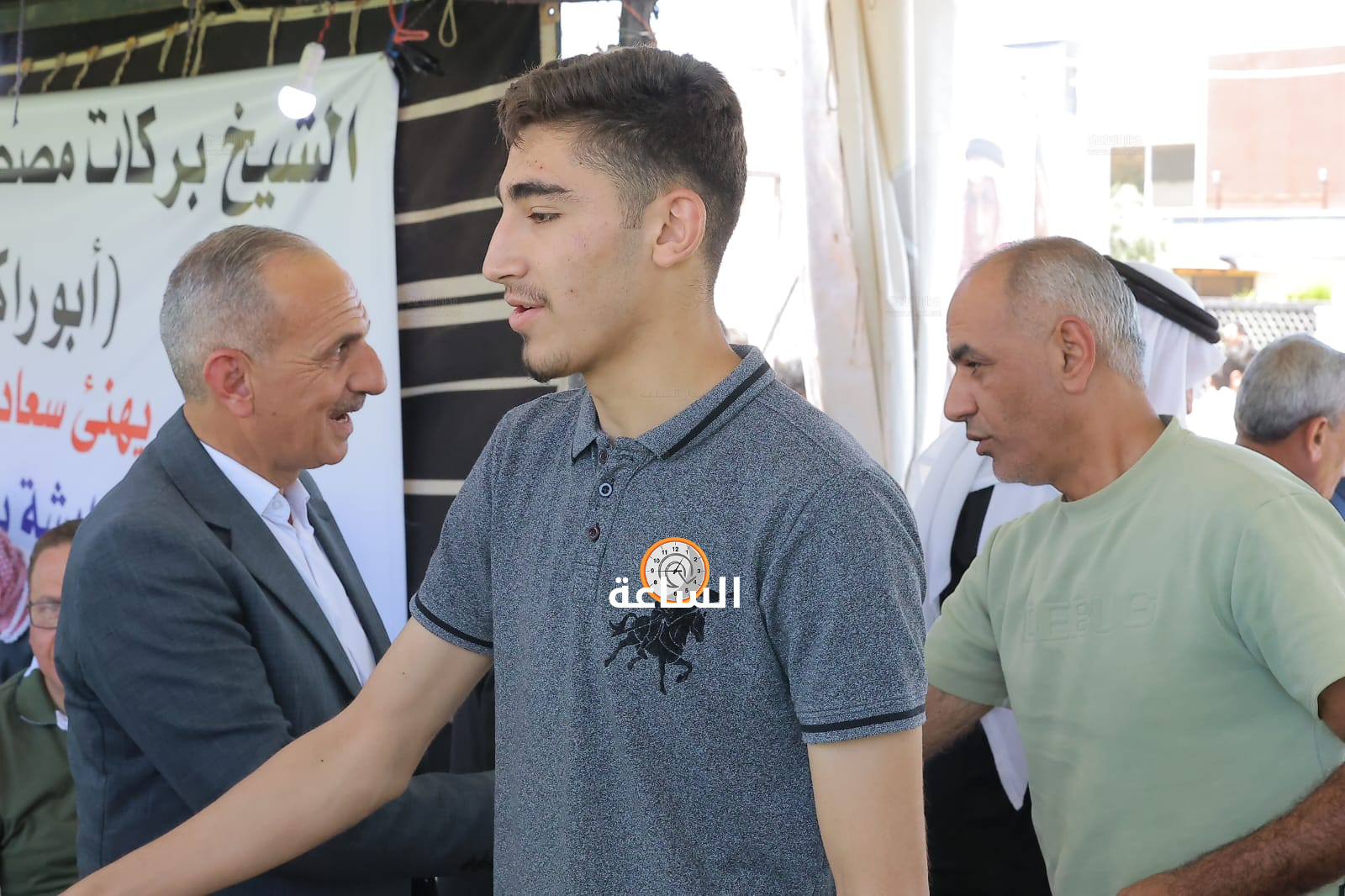 Madar Al-Saa Images 0.15205557065773323