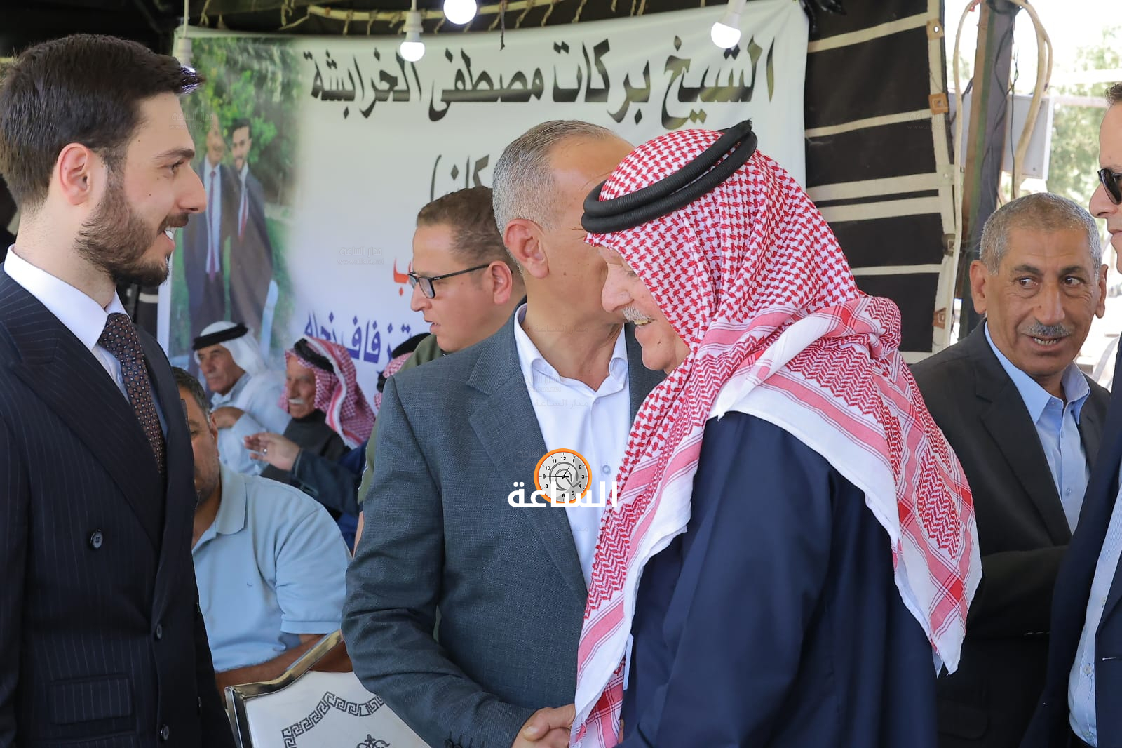 Madar Al-Saa Images 0.19819151232254217