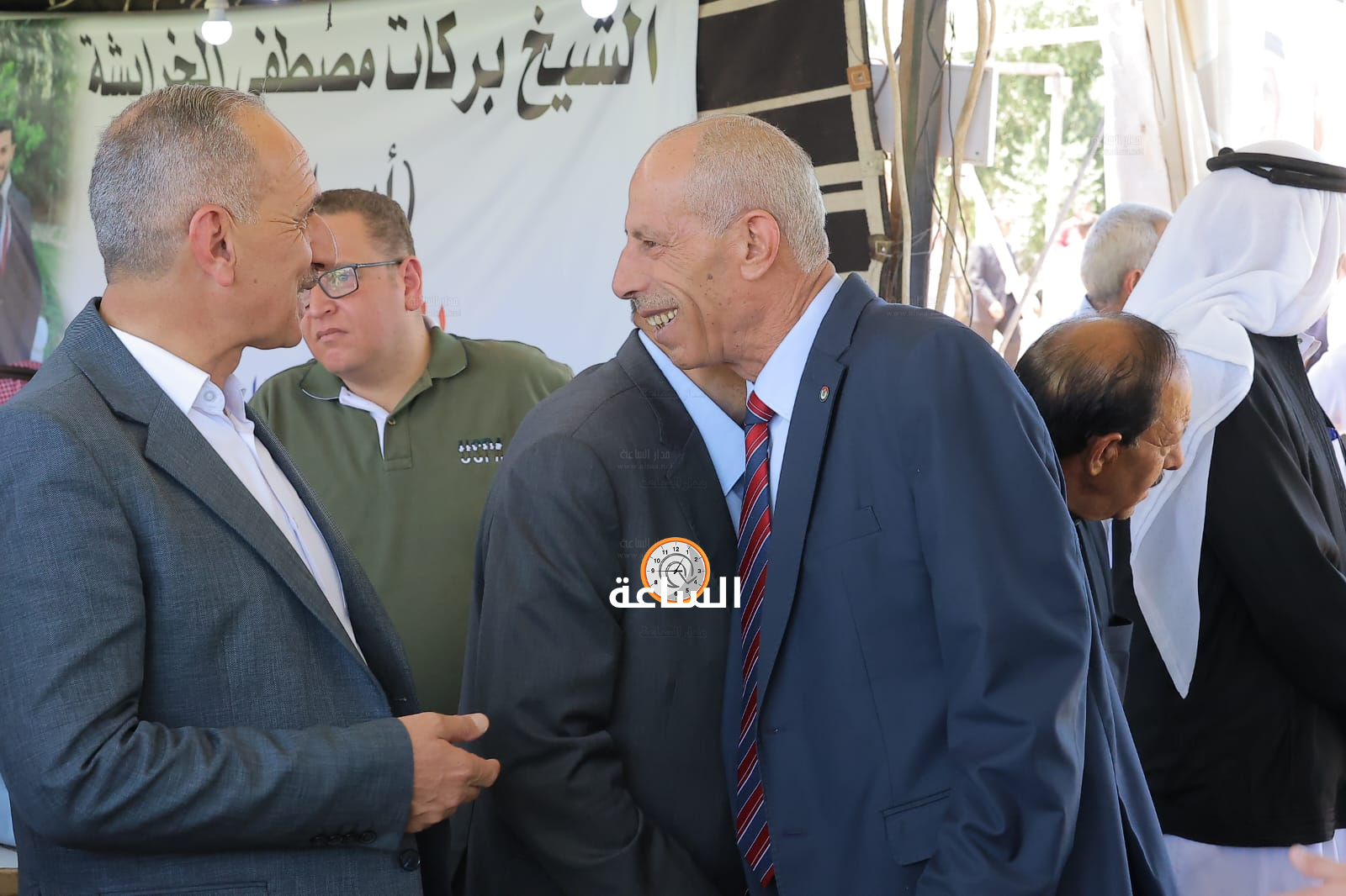 Madar Al-Saa Images 0.4844150174850316