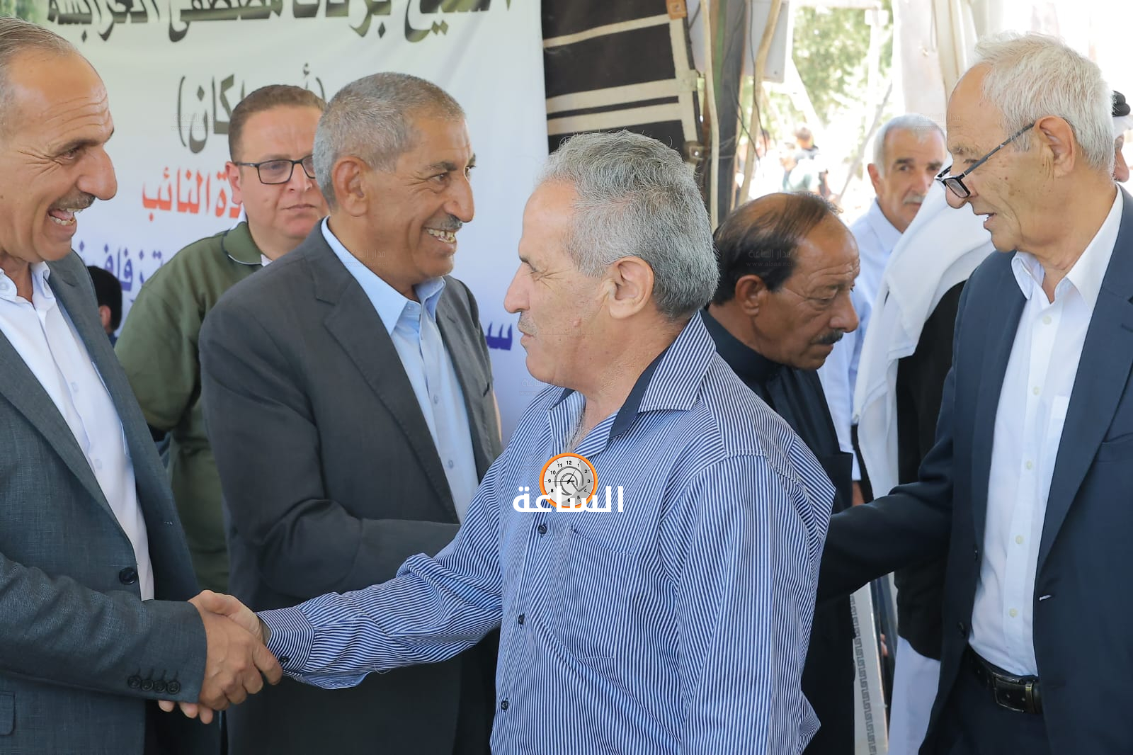 Madar Al-Saa Images 0.8266811537510571