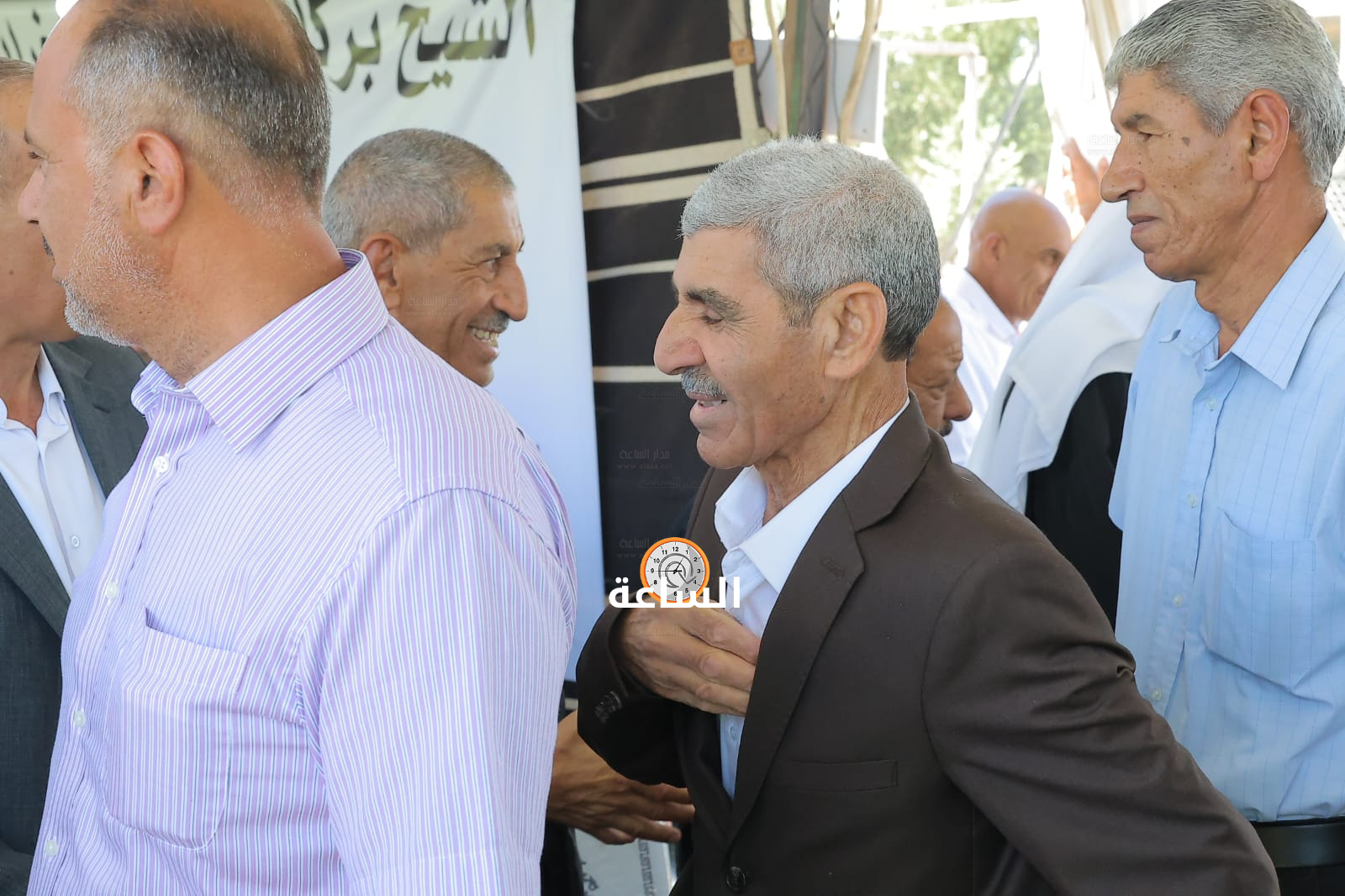 Madar Al-Saa Images 0.3504075256479847