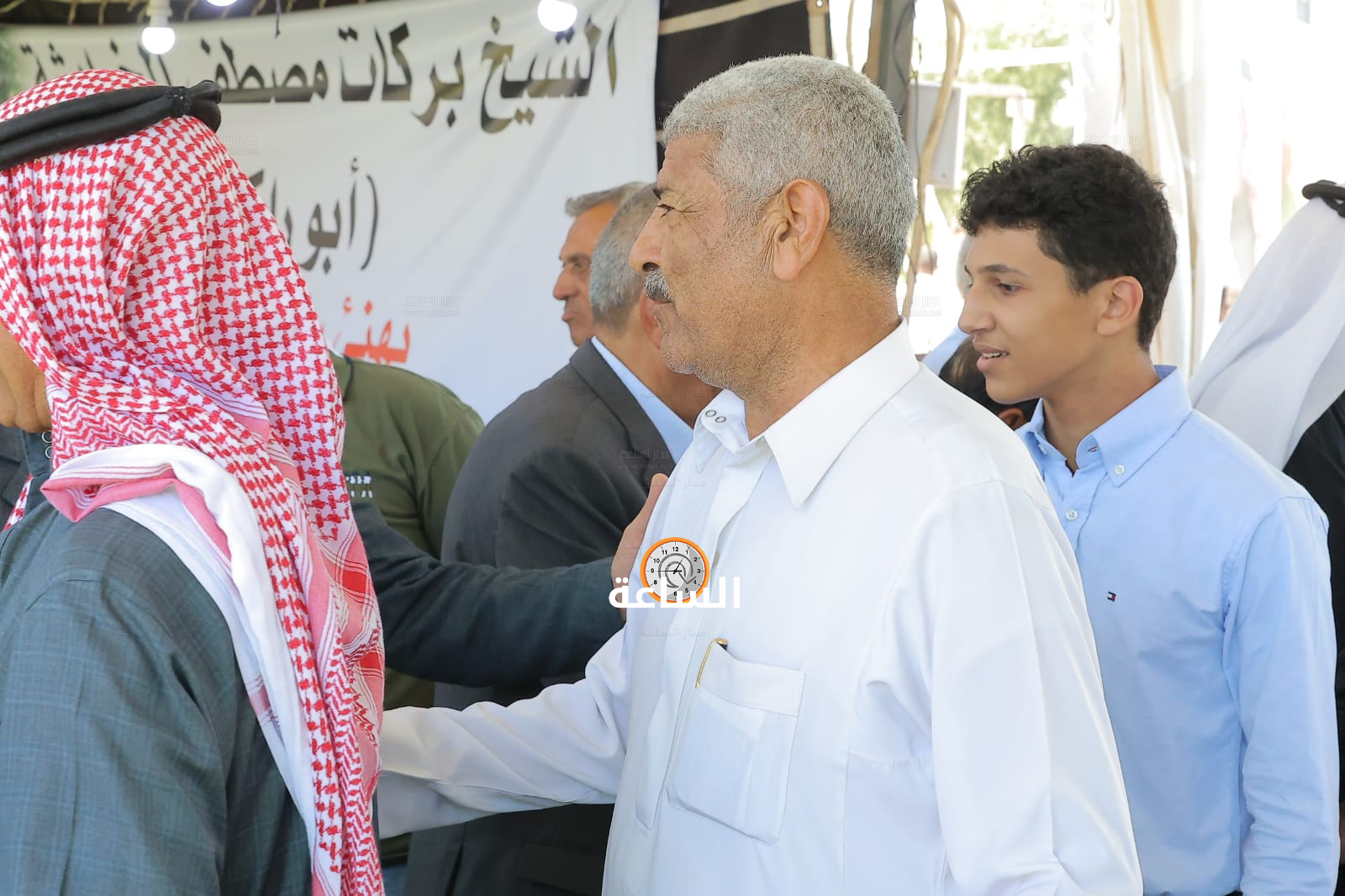 Madar Al-Saa Images 0.849088932114398
