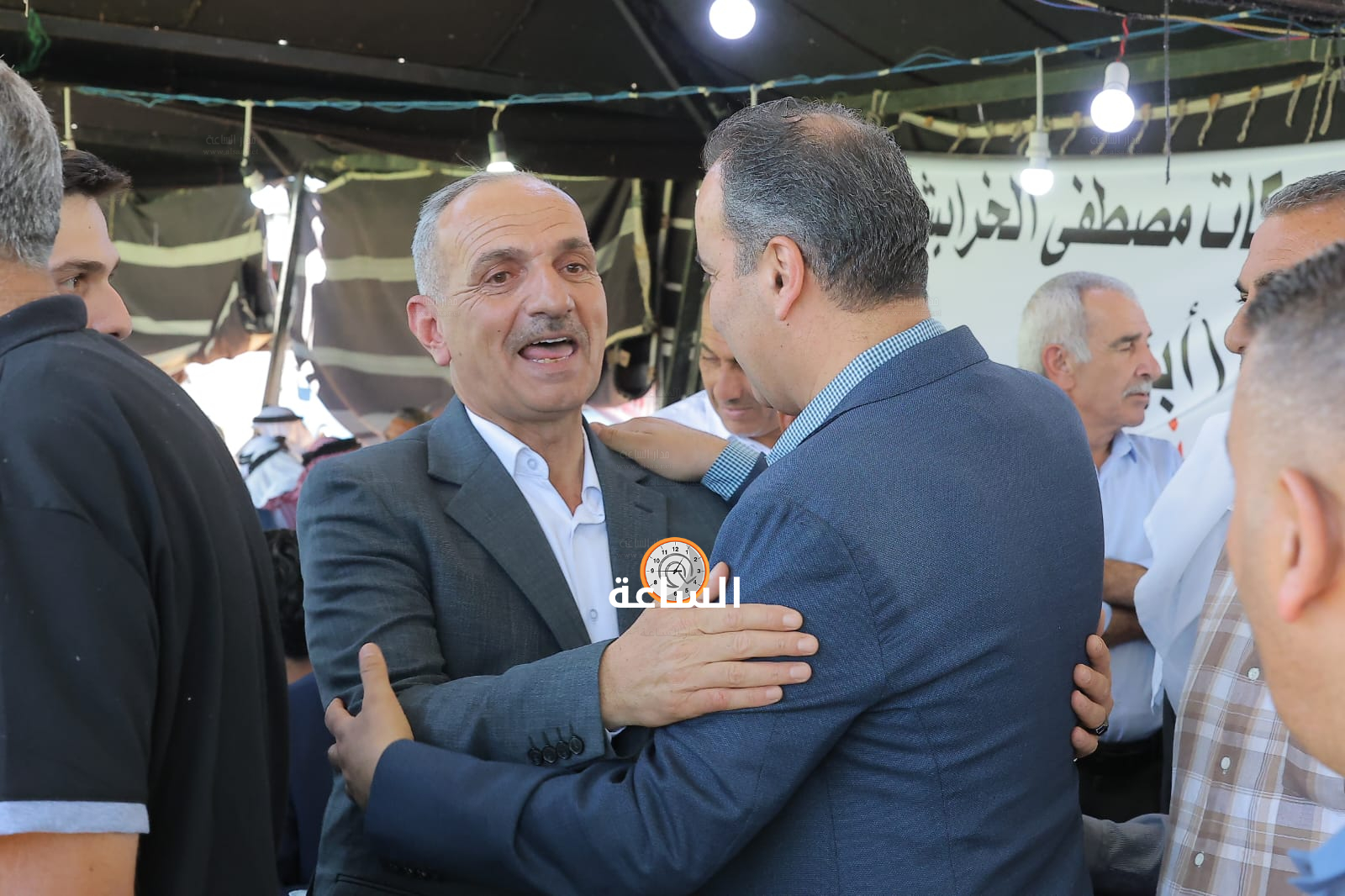 Madar Al-Saa Images 0.10599928611376419