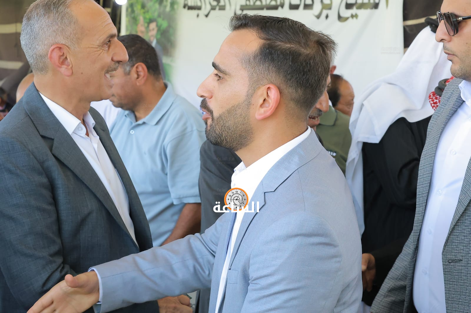 Madar Al-Saa Images 0.4337605895163401