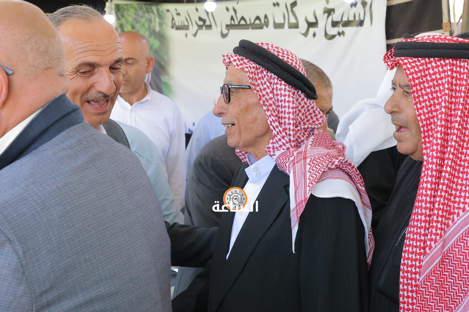 Madar Al-Saa Images 0.7339337724269103