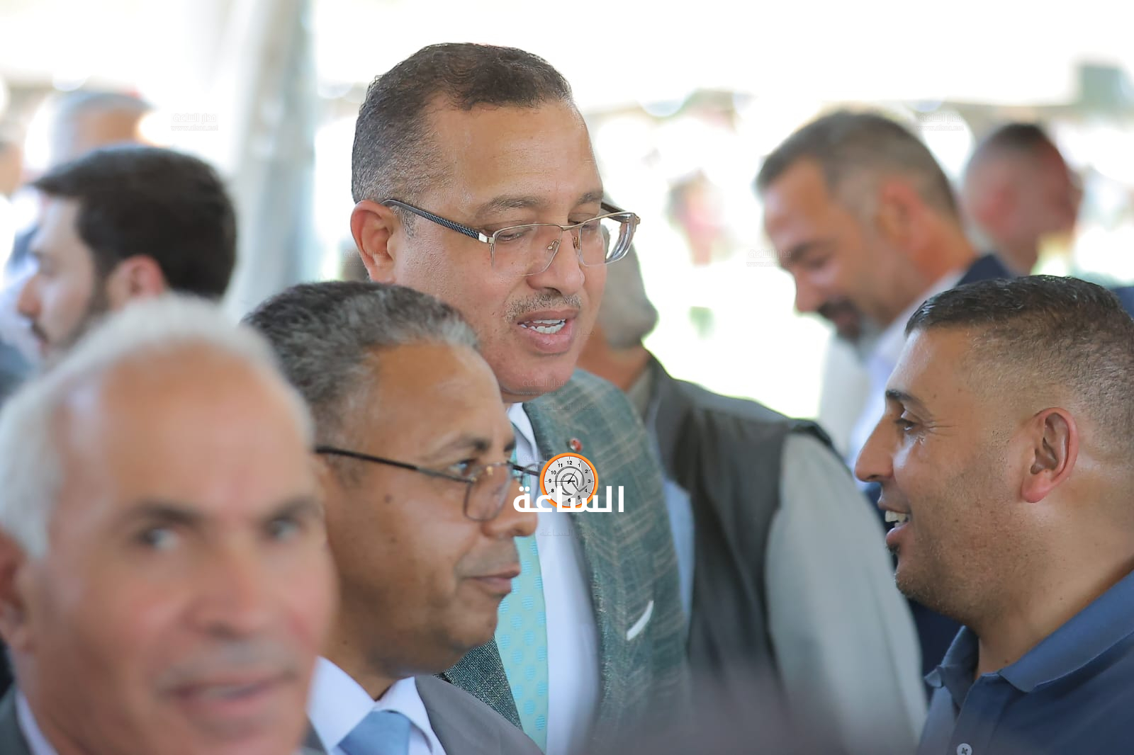 Madar Al-Saa Images 0.9536450437878409