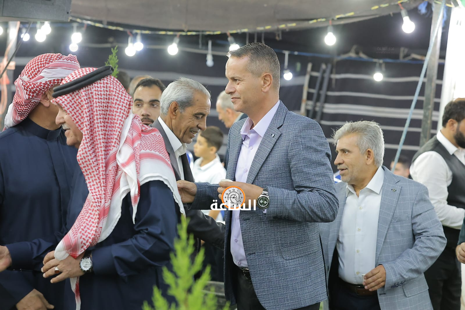 Madar Al-Saa Images 0.5217153830303136