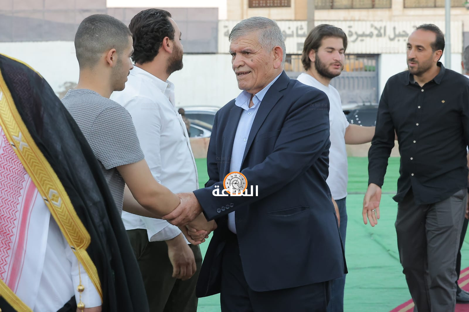 Madar Al-Saa Images 0.1079118881699026