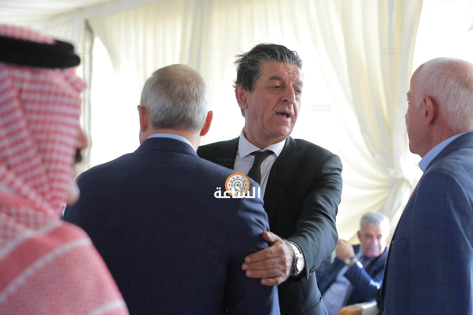 Madar Al-Saa Images 0.39525300157047427