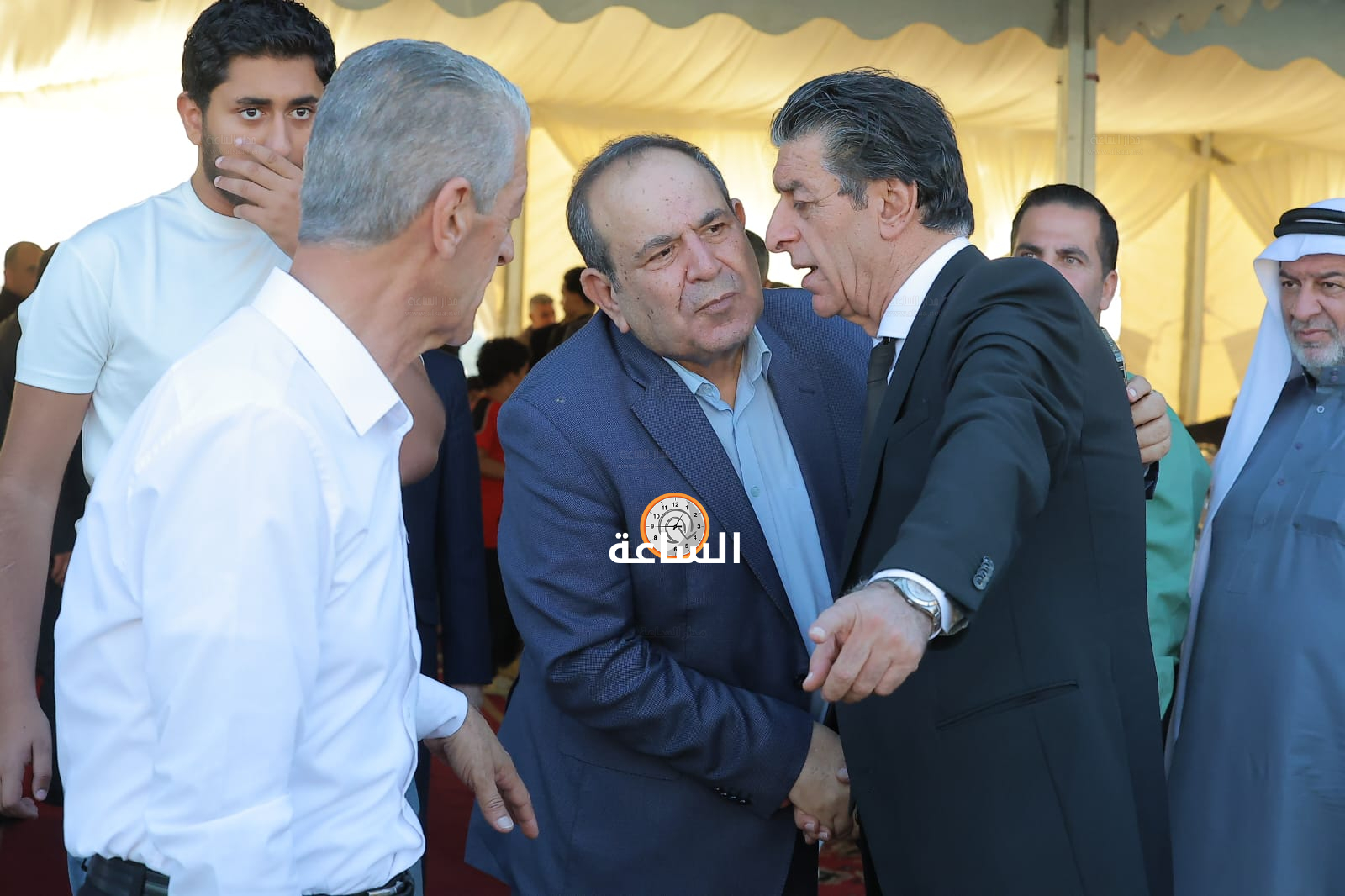 Madar Al-Saa Images 0.5809168316404545