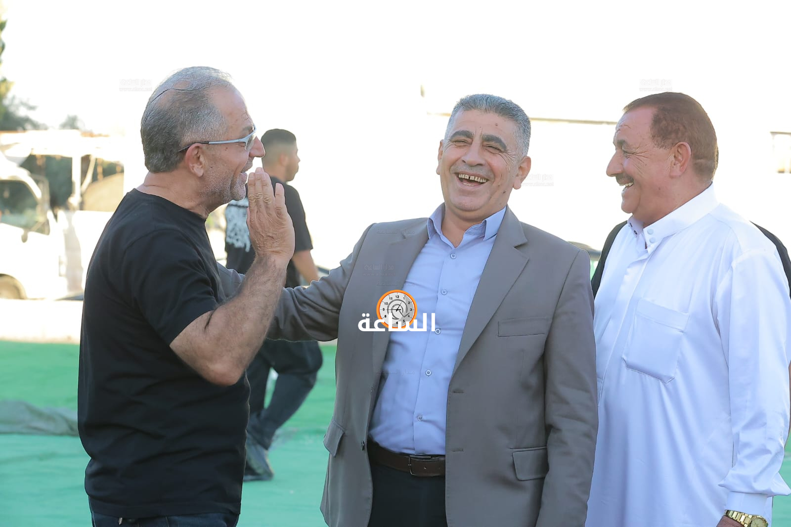 Madar Al-Saa Images 0.08165411553087865