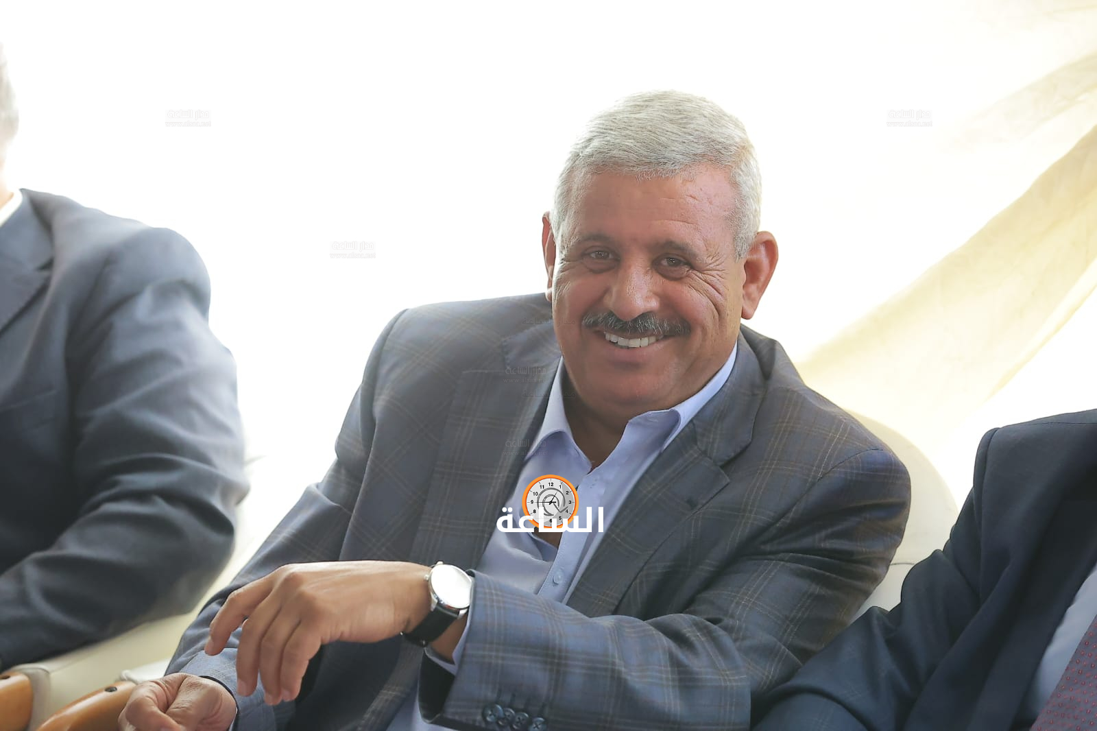 Madar Al-Saa Images 0.5991901351211424