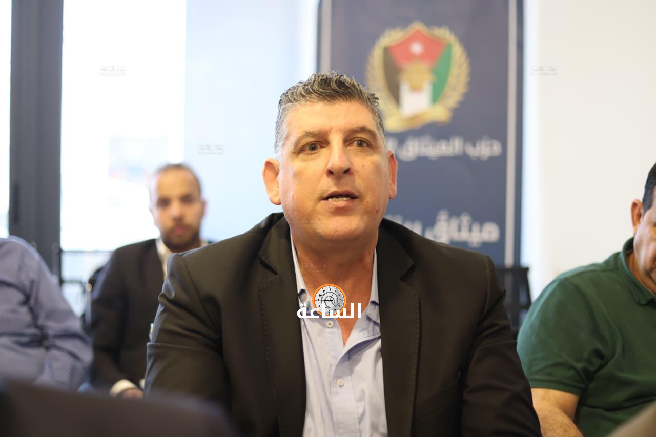 Madar Al-Saa Images 0.23689520051805257