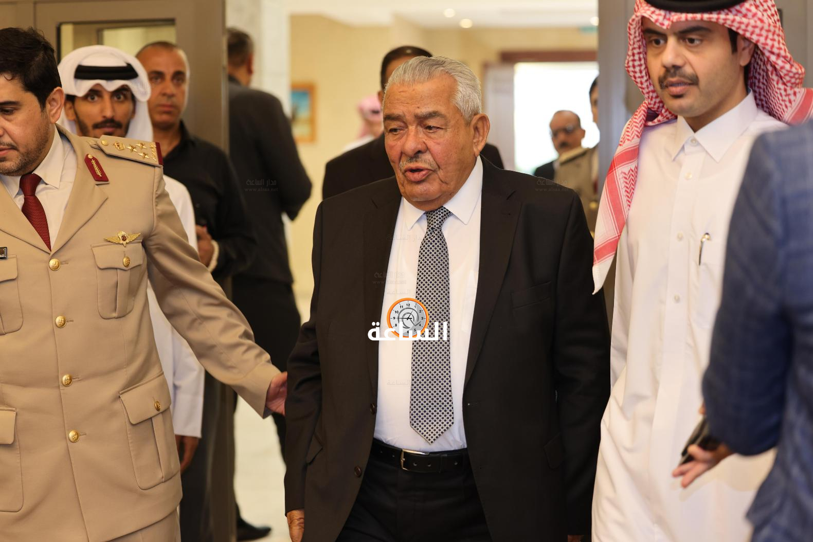 Madar Al-Saa Images 0.09072425994565081