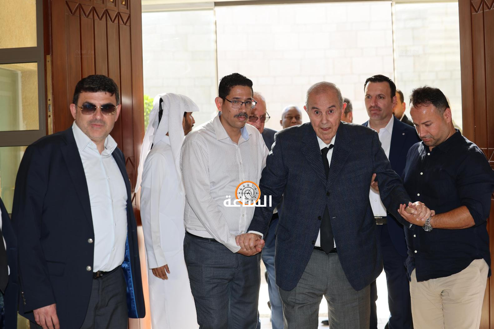 Madar Al-Saa Images 0.3808457230914337