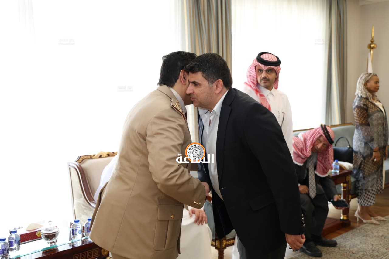 Madar Al-Saa Images 0.7896312033694844