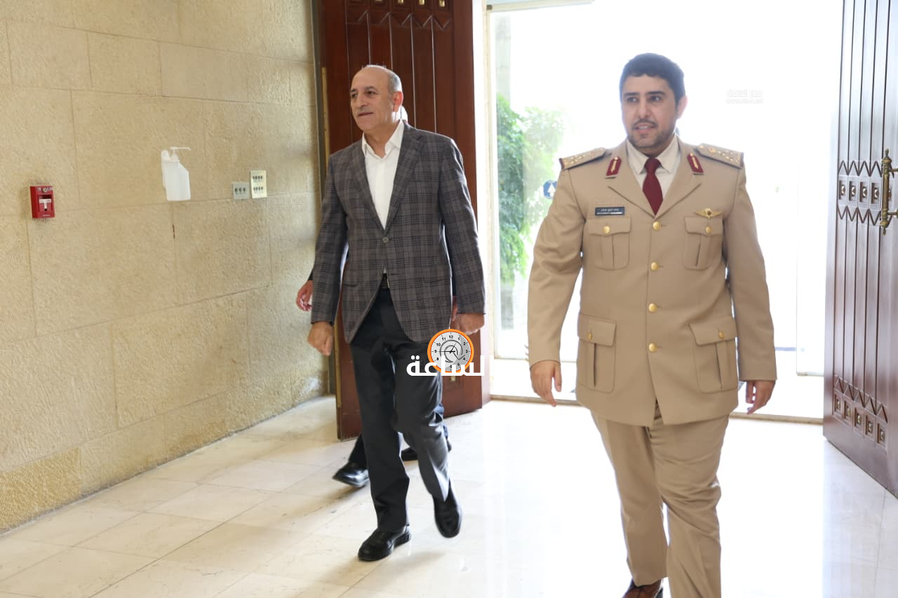 Madar Al-Saa Images 0.4640466926459964