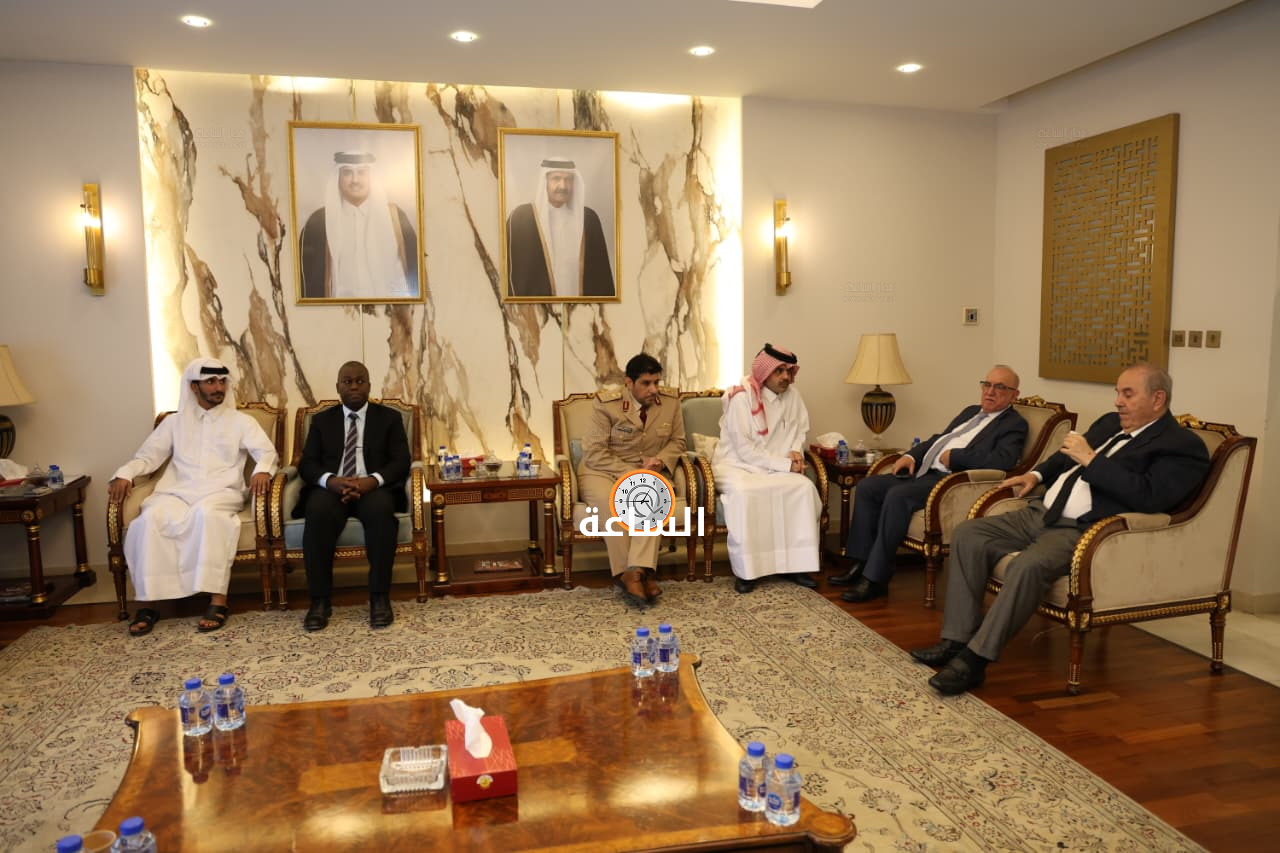 Madar Al-Saa Images 0.12308861139538185