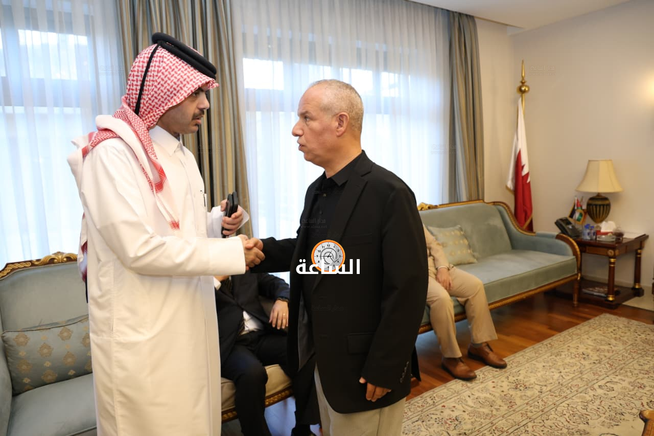 Madar Al-Saa Images 0.32206444640539067