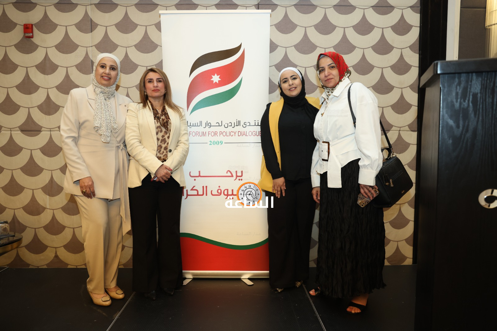 Madar Al-Saa Images 0.7341073880843617