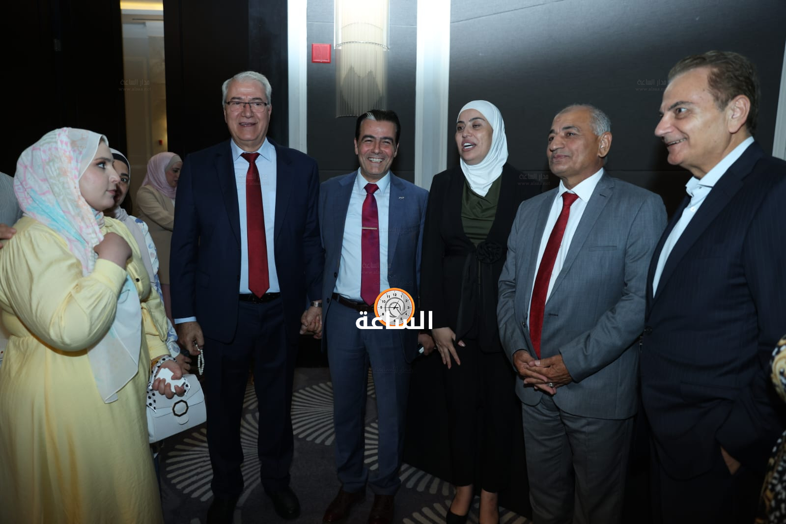 Madar Al-Saa Images 0.9345242142457257