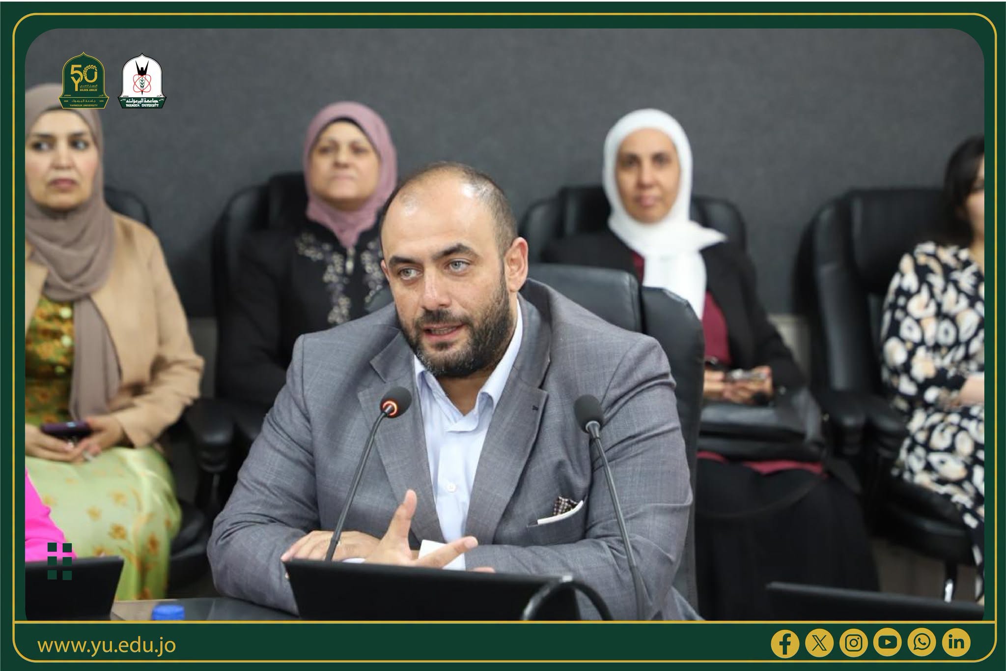 Madar Al-Saa Images 0.5600460608885486