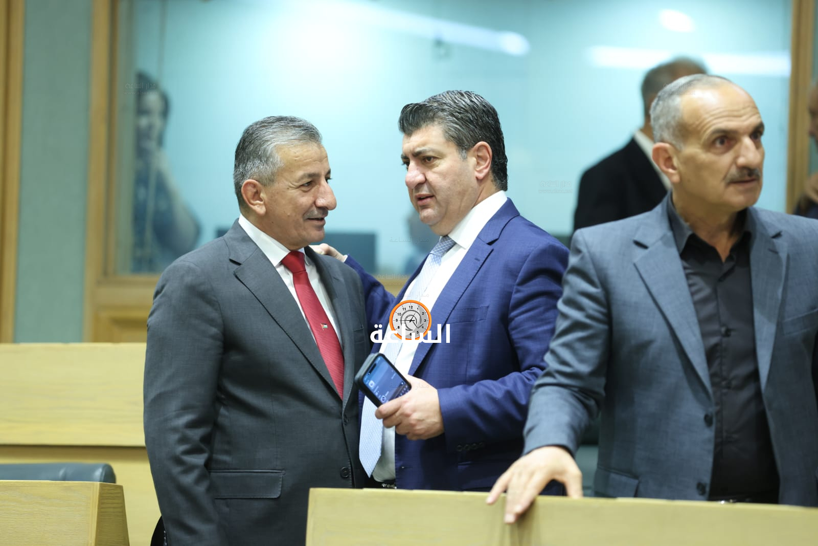 Madar Al-Saa Images 0.9700075101106111