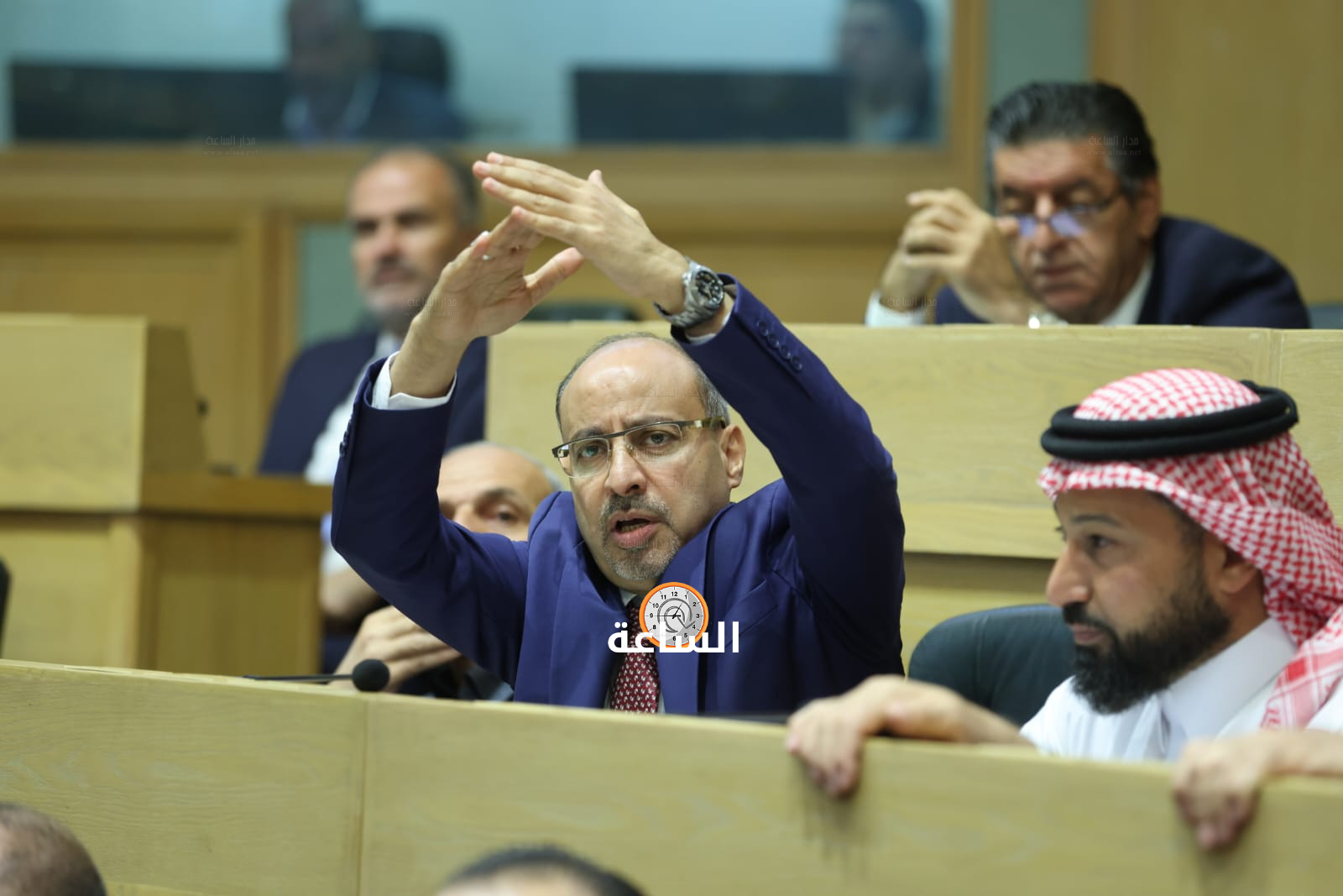 Madar Al-Saa Images 0.6534936793180048