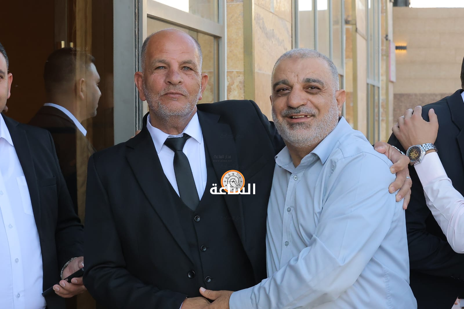 Madar Al-Saa Images 0.7416040340051145