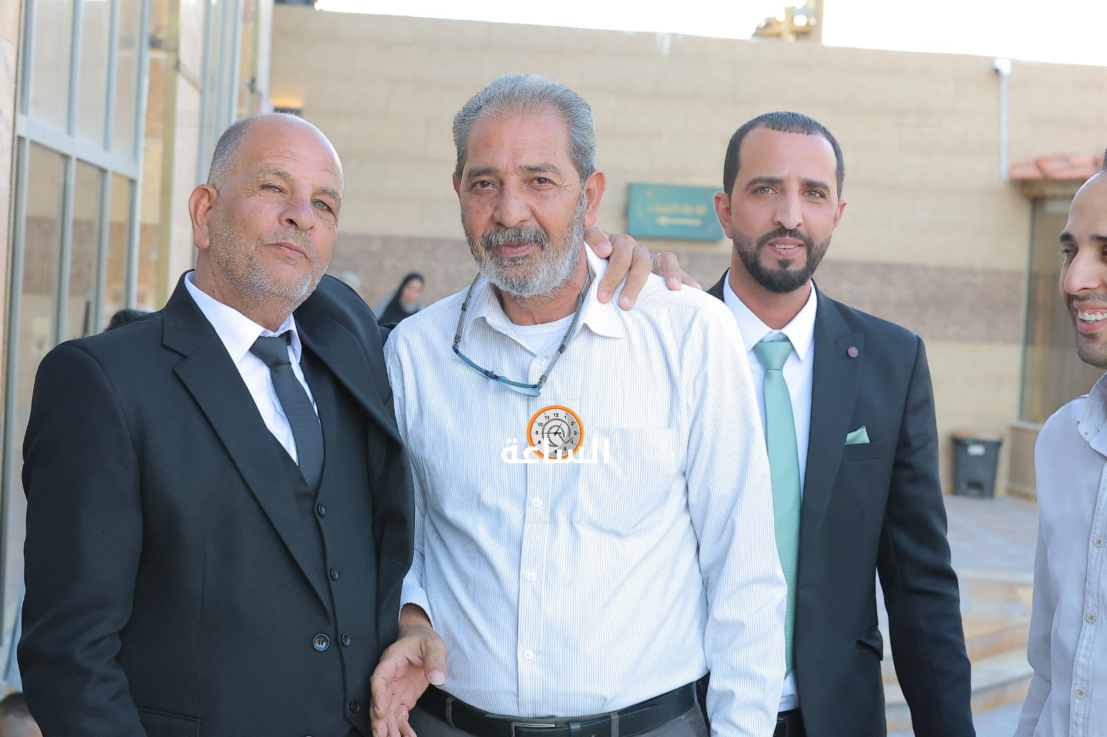 Madar Al-Saa Images 0.08666584959170687