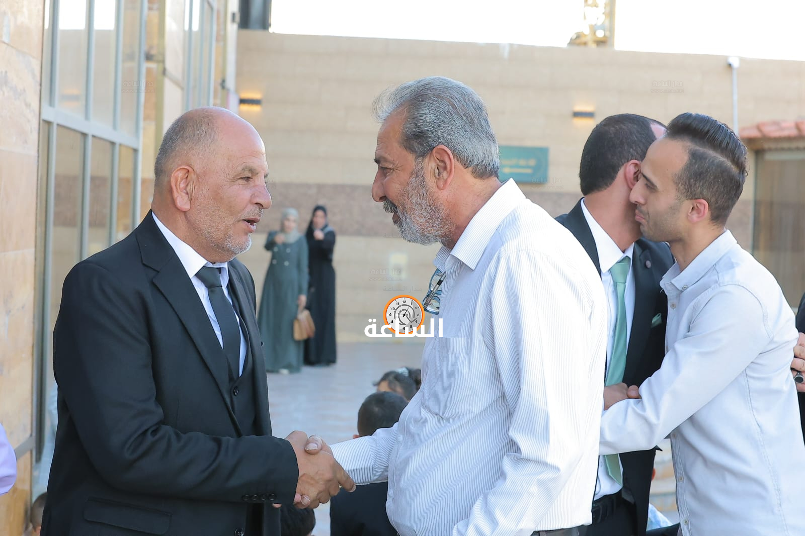 Madar Al-Saa Images 0.6713035919394262